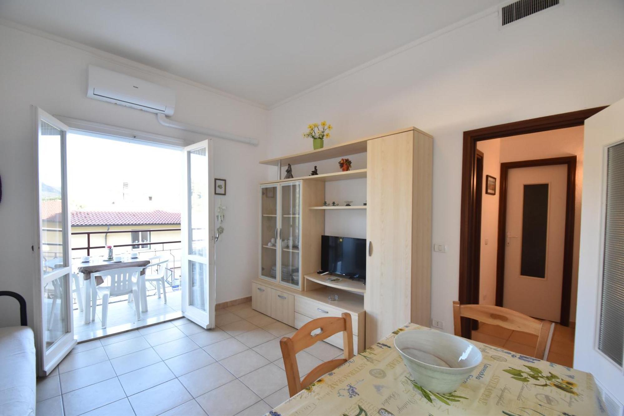 Apartment Bilocale Lavanda - 100 Mt. Dal Mare Con Clima *